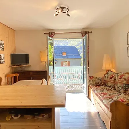 Joli 60m2 Proche Du Centre. Parking. Balcon Apartamento