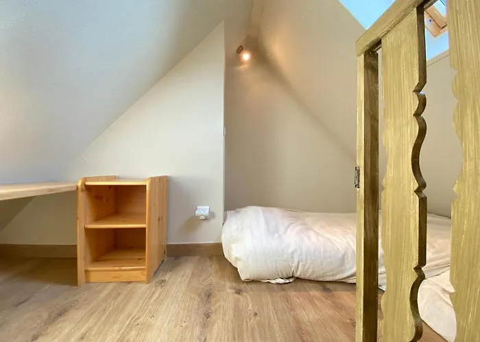 Appartamento Joli 60m2 Proche Du Centre. Parking. Balcon